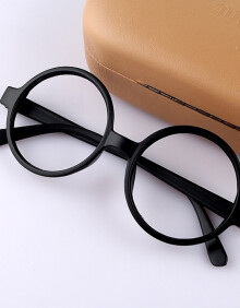 在青岛进行眼镜商城小程序开发能给商家带来什么好处？