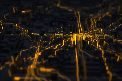 如何在视频网站iframe中实现JS全屏播放并解决跨域问题？